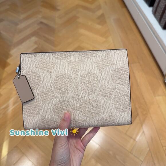 NWT Coach Slim Crossbody Bag In Signature Canvas CAR12 Silver/Sand/Taupe - Picture 3 of 10